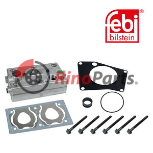 002 130 11 15 Cylinder Head (manual import)